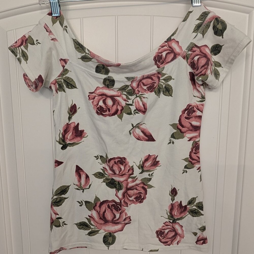 Guess Off The Shoulder Top